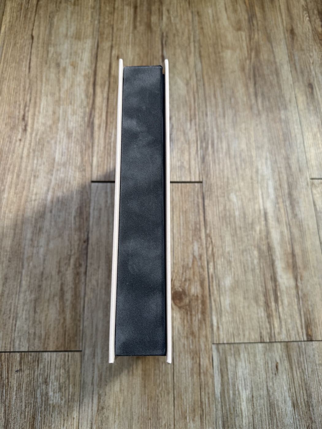 The closed box, finished